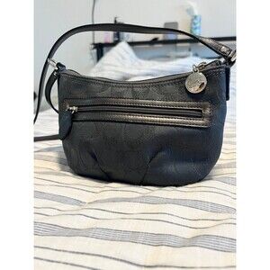 COACH Classic Logo Fabric/Canvas Small Crossbody Bag - in Excellent Conditon